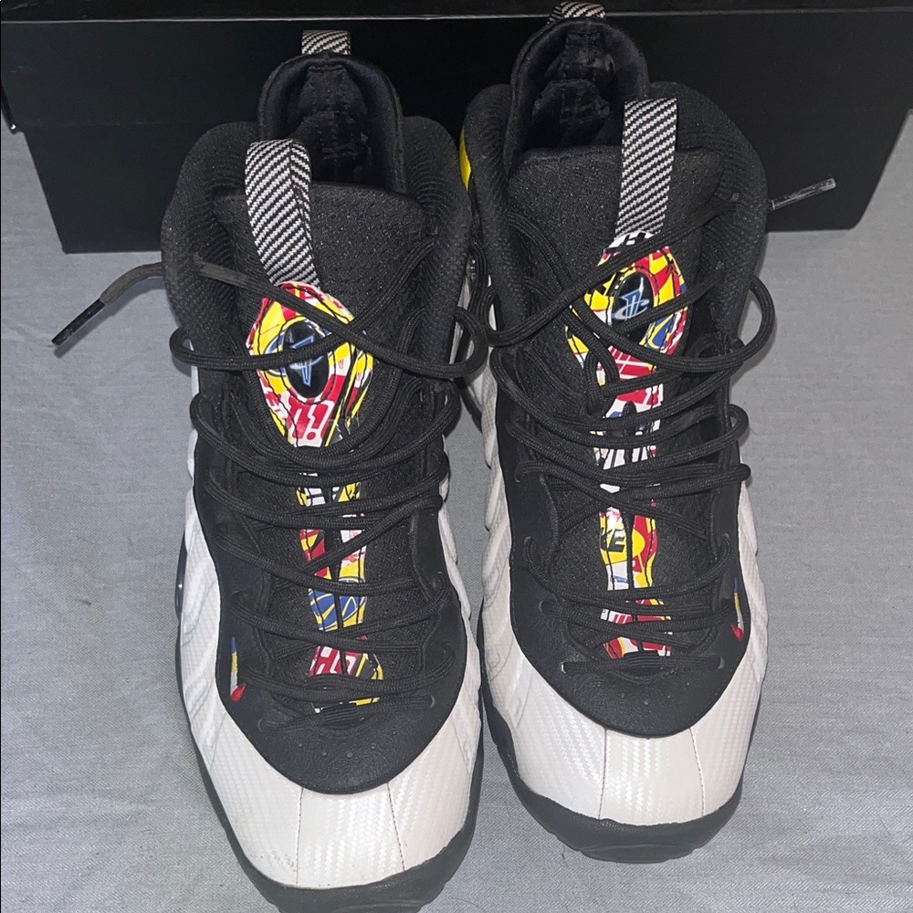 Kids 6.5 Nike Foams-Black and White Basketball Shoes with Multicolor Accents